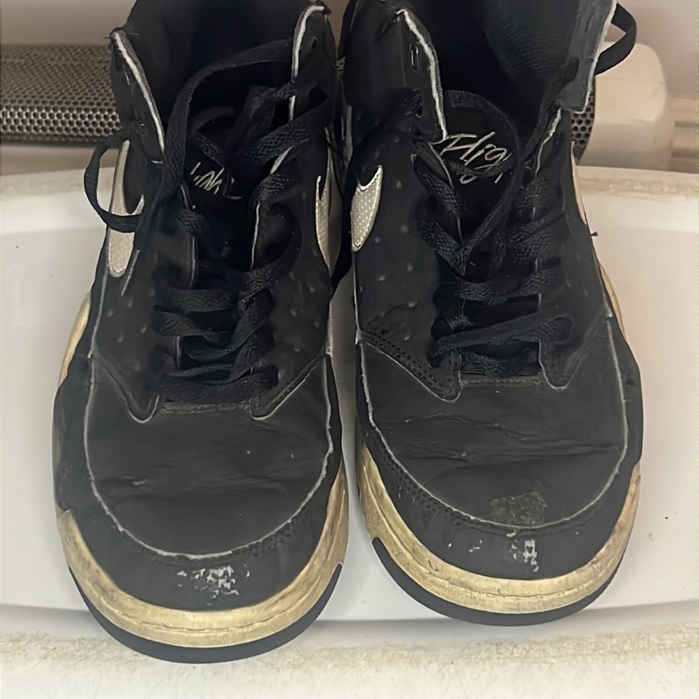 Nike Flight - Picture 3 of 3